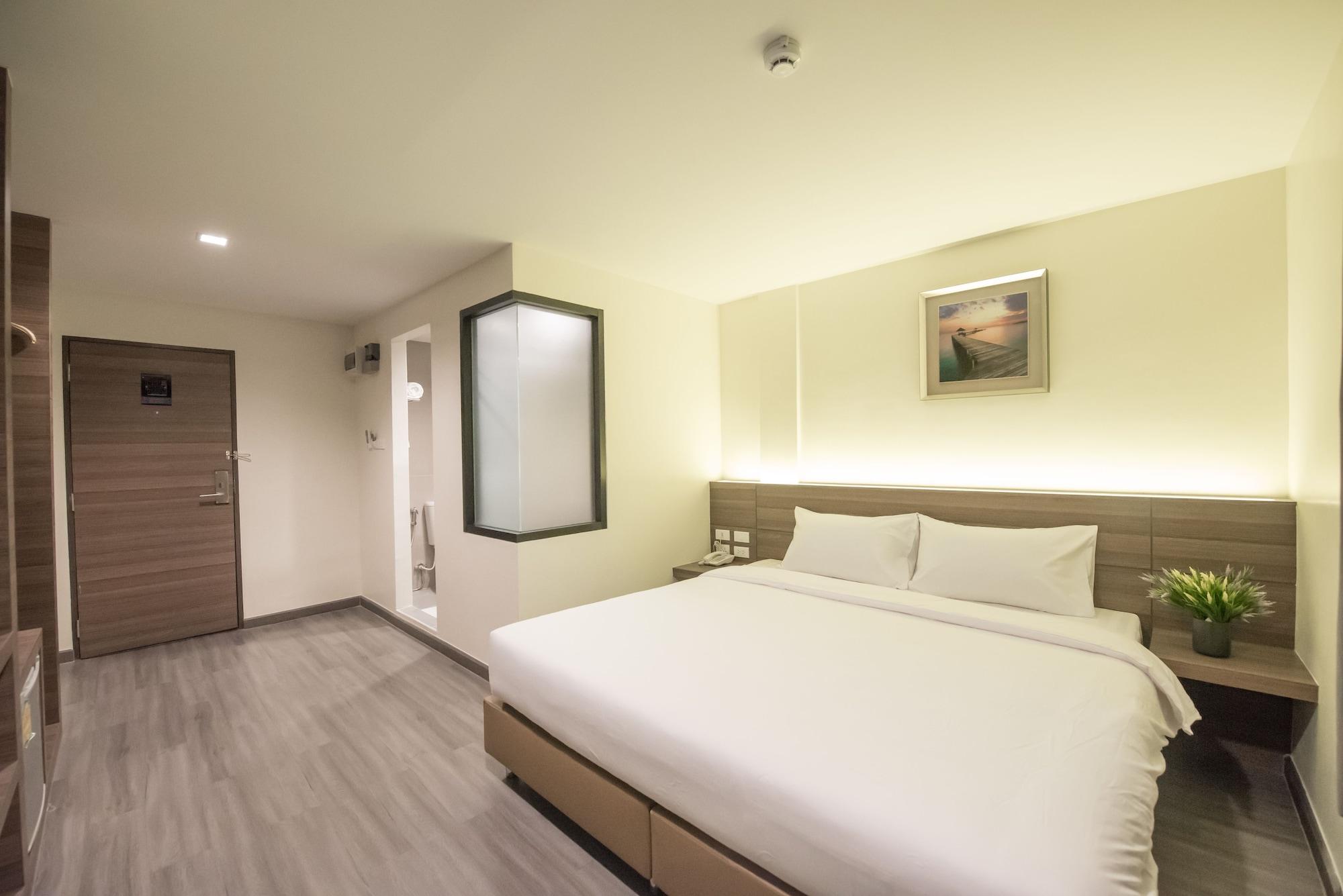 Sovereign Group Hotel At Pratunam Bangkok Ngoại thất bức ảnh